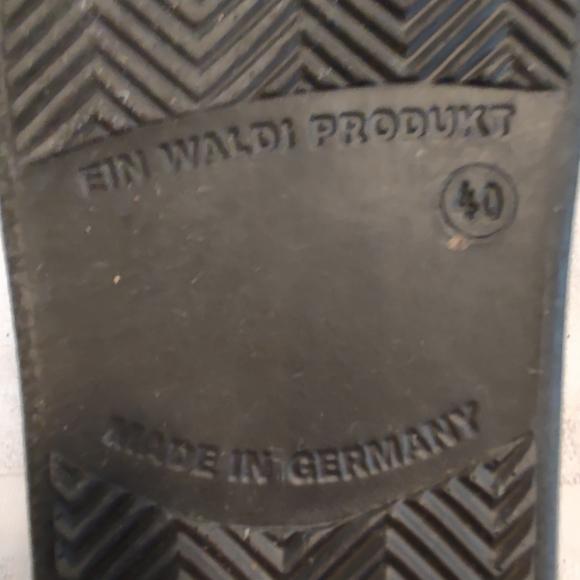 Finn Comfort Slip-on Shoes - Picture 10 of 10